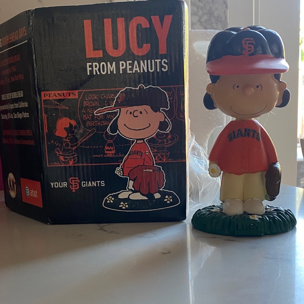 Peanuts Lucy San Francisco Giants Figure - Red/Black/White